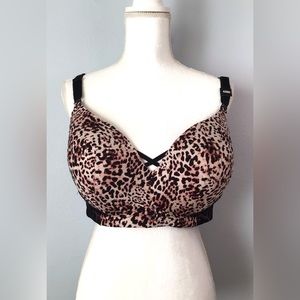 New Torrid Curve Push-Up Plunge Bra Size 42DDD